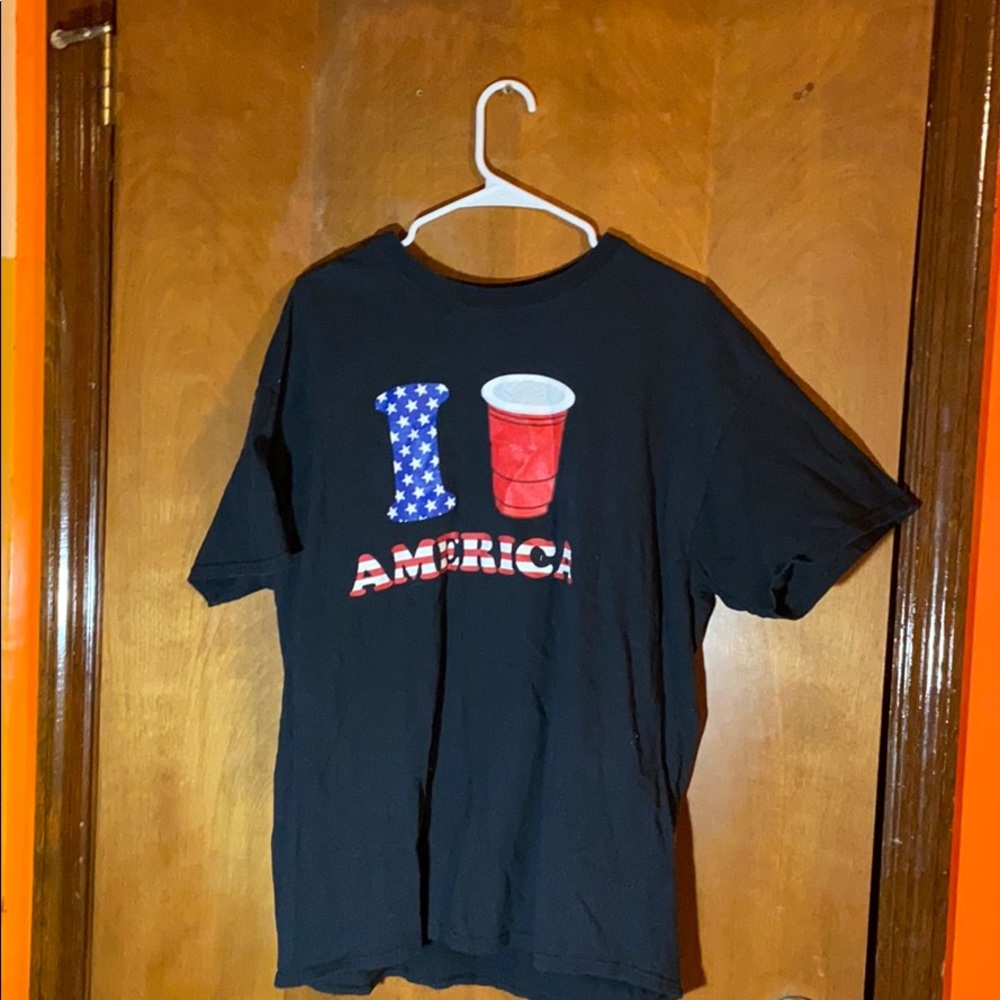 Men’s short sleeve shirt